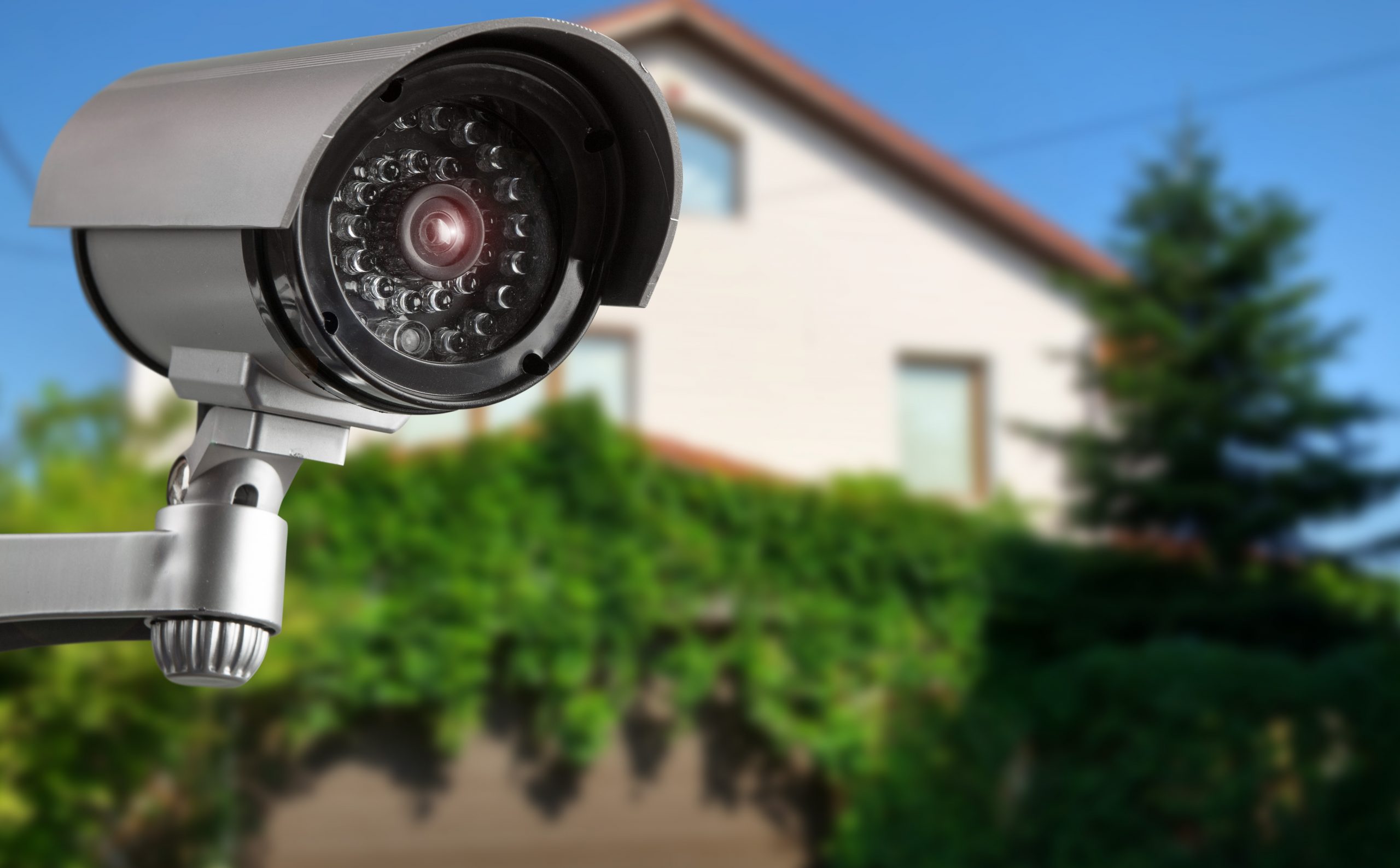 Caméra de surveillance extérieure : laquelle choisir ? - Le Parisien
