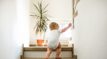 Enfants en bas âge : comment sécuriser votre logement