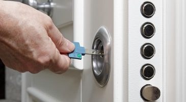 Pourquoi installer une porte blindée chez soi ?