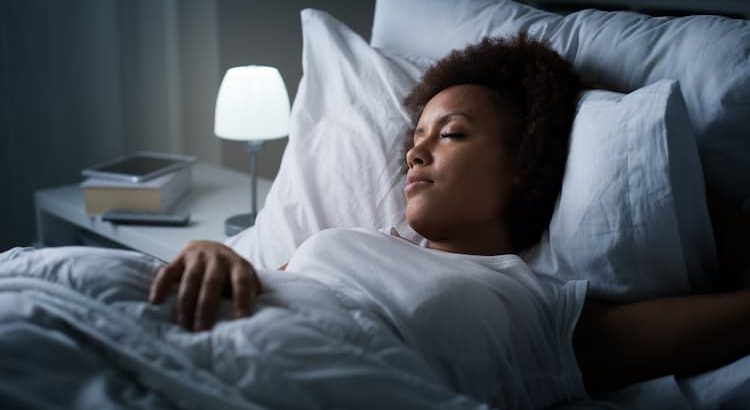 Faut-il activer son alarme anti-intrusion quand on dort ?